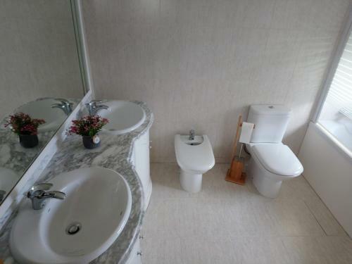 Beach House - Between Porto And Viana Do Castelo