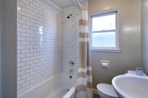 @ Marbella Lane - 3br Sfr 2floor Dtwn Sj Ldry