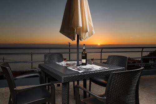 Welcome Home, With A Fantastic View, Sunrise & Sunsets