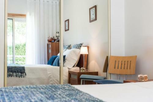 Guestready - Parrot In The Lilies Free Parking