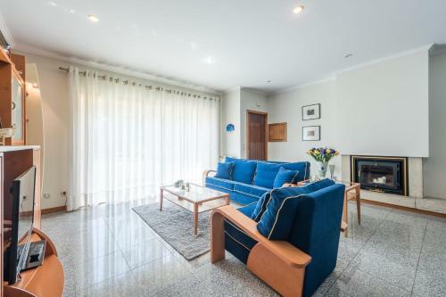Guestready - Parrot In The Lilies Free Parking