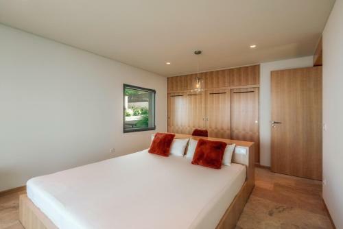 The Rock Villas