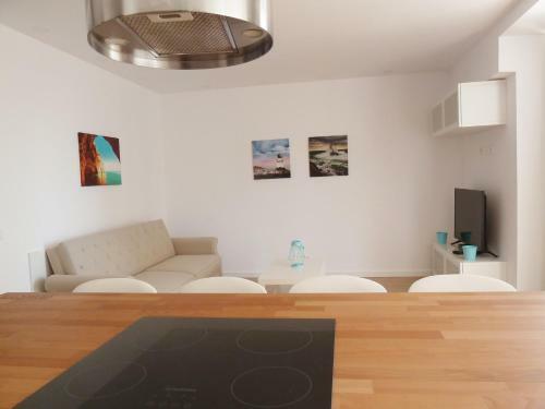 Ocean Breeze Apartment