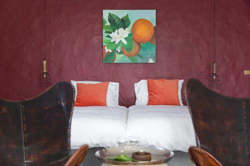 Trendy And Luxe Bed & Breakfast