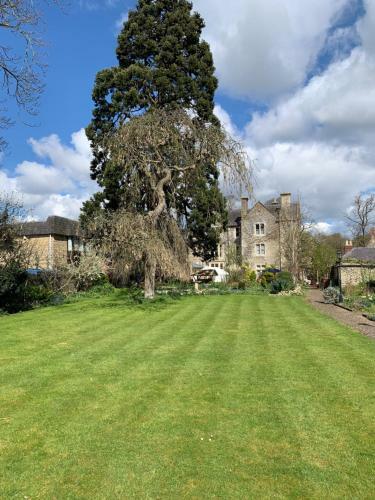Littlebury Hotel