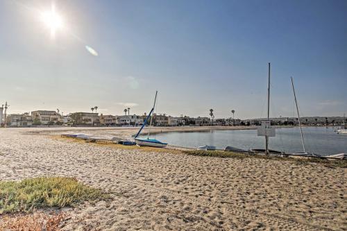Apartamento Bayfront Getaway On Boardwalk With Hot Tub!
