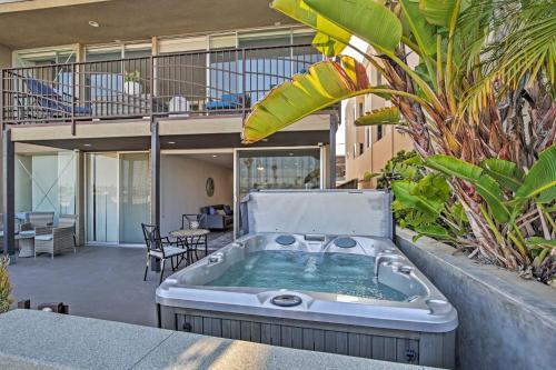 Apartamento Bayfront Getaway On Boardwalk With Hot Tub!