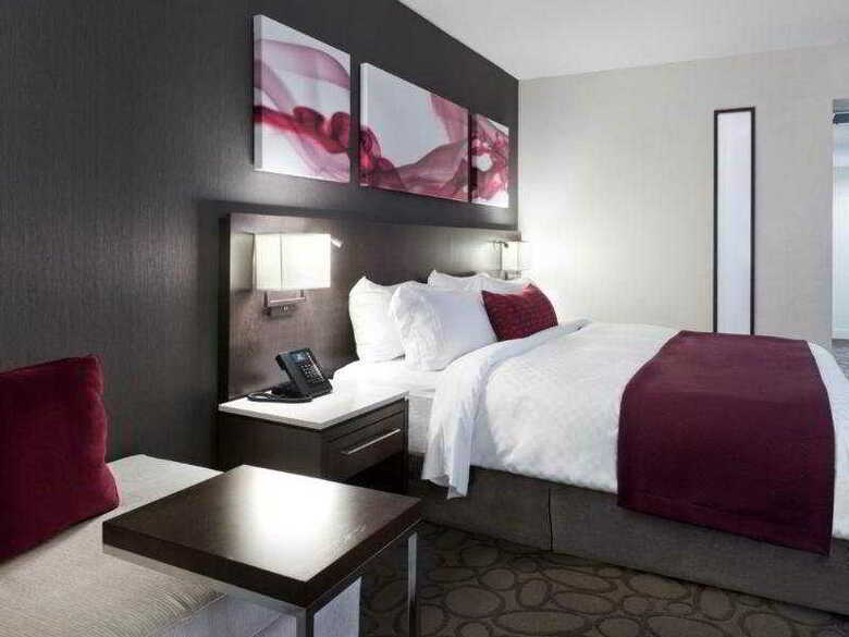 Hotel Delta Montreal