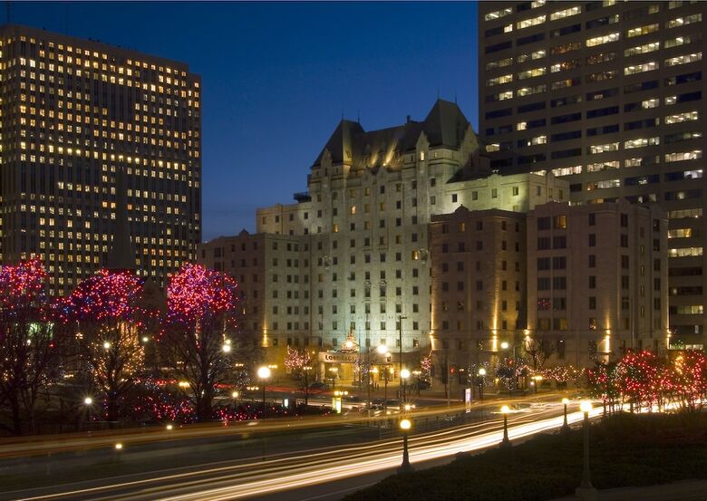 Lord Elgin Hotel