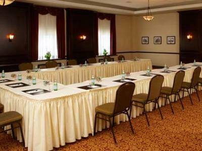 Lord Elgin Hotel