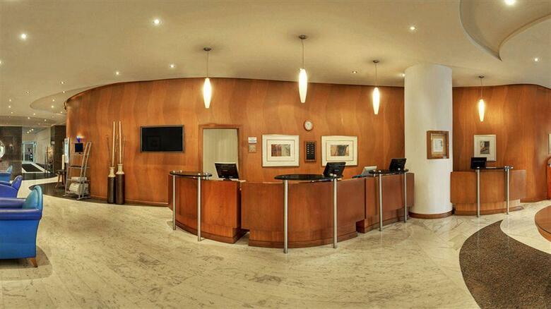 Hotel Novotel Toronto North York