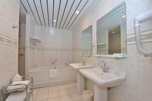 Hotel Castel Jeanson