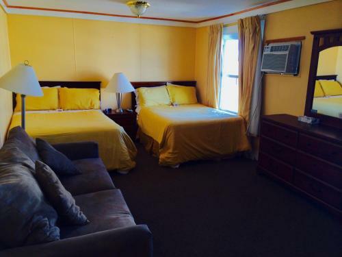 The Moulton Hotel