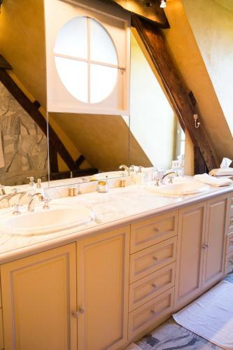 Bed & Breakfast Charmilles Des Cordeliers