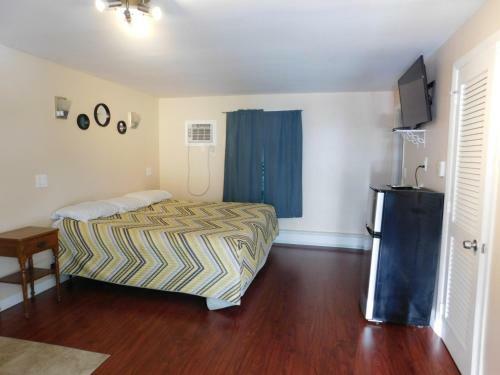 Emerald Isle Motel - Hampton