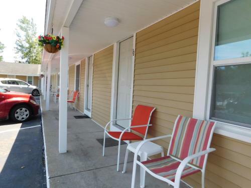 Emerald Isle Motel - Hampton