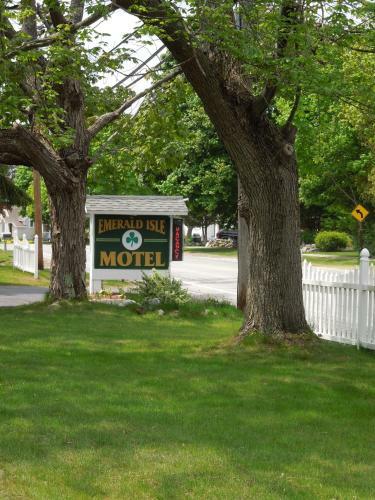 Emerald Isle Motel - Hampton