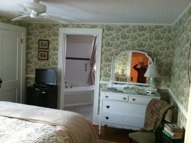 The Victoria Inn Bed & Breakfast And Pavilion
