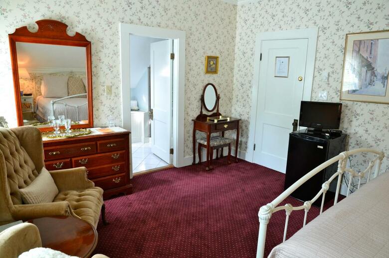 The Victoria Inn Bed & Breakfast And Pavilion