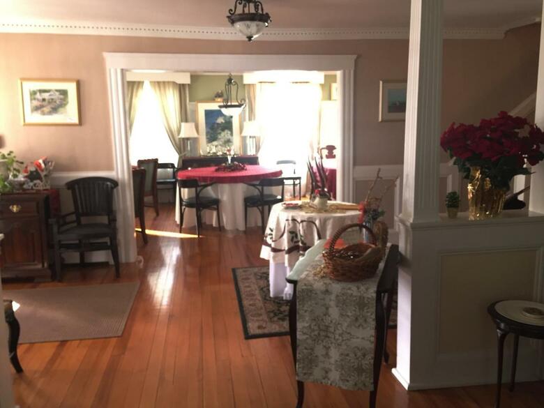 The Victoria Inn Bed & Breakfast And Pavilion