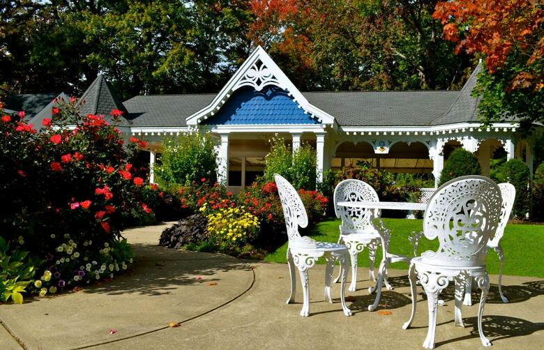 The Victoria Inn Bed & Breakfast And Pavilion