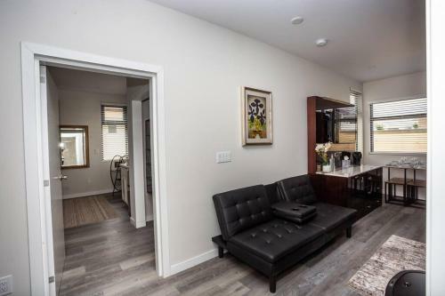 Apartamento 2 Bedroom, 2 Bathroom Detached Apt Max 7 Sleepers