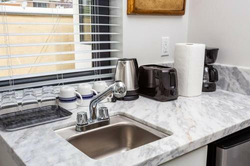 Apartamento 2 Bedroom, 2 Bathroom Detached Apt Max 7 Sleepers