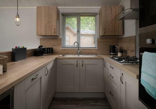 Llyn Foel Lodge