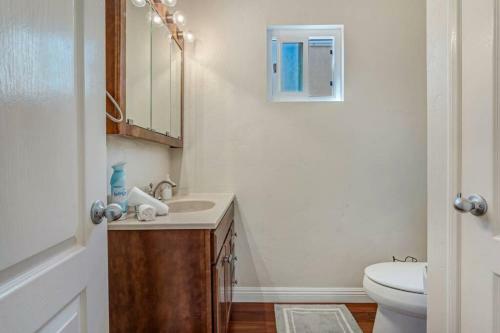 3br 1 Minute Walk To The Bay Free Parking