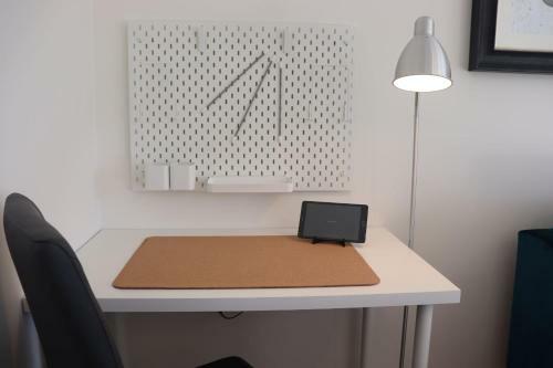 Eve's Corner