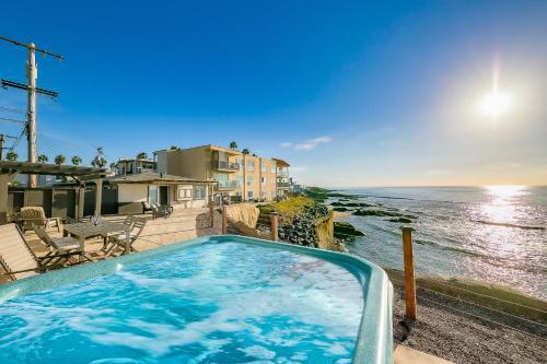 Sunset Cliffs Escape #2