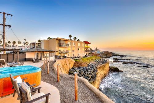 Sunset Cliffs Escape #2