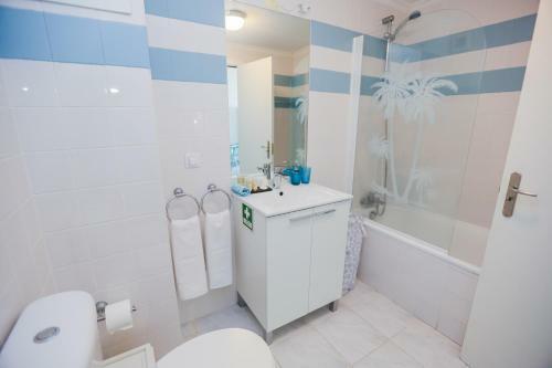 Apartamento Like-home Apt With Pool, Sea View And Garage