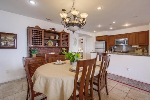 Bay Villa #3906