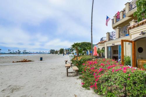 Bay Villa #3906