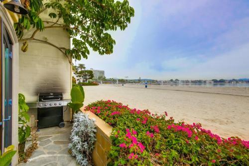 Bay Villa #3906