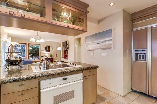La Palma Sanctuary Unit #10