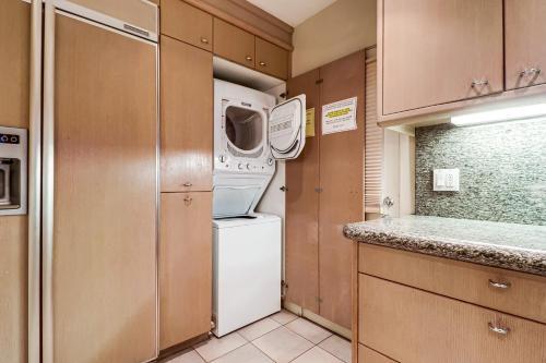 La Palma Sanctuary Unit #10