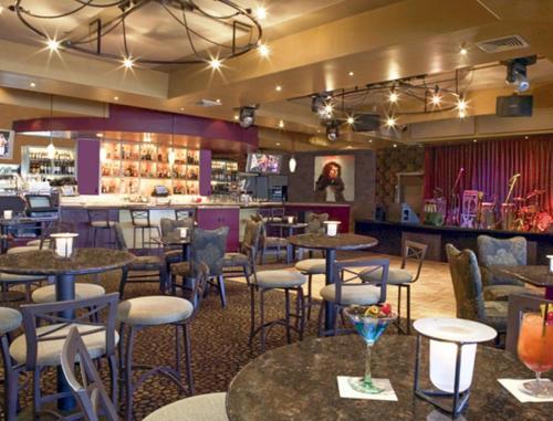 Apartamento Humphrey's Half Moon Inn & Suites #3
