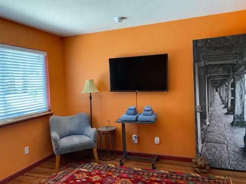 Bed & Breakfast My Big Art Project
