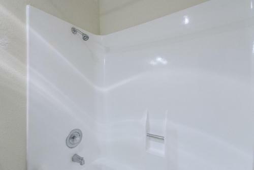 Apartamento Sunny Studio 9 Mins Walk To Del Mar Shores Beach