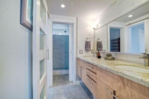 Apartamento Oceanfront Condo, Hot Tub, Heated Pool, Beach Access, Beach Gear