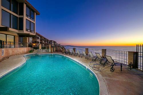 Apartamento Oceanfront Condo, Hot Tub, Heated Pool, Beach Access, Beach Gear