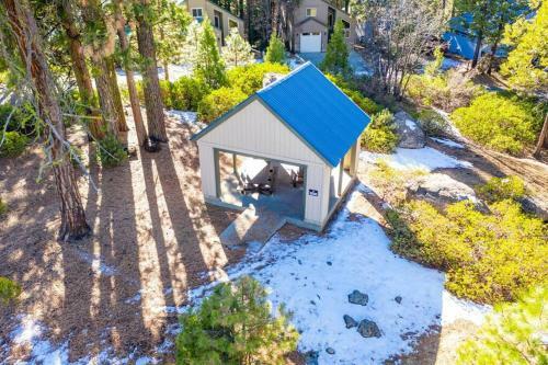 Silvertip Hideaway