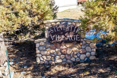 Silvertip Hideaway