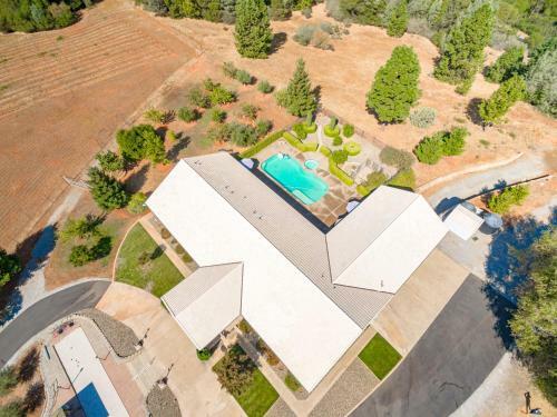 80acre Mountainretreat W/pool/spa Byyosemite 14ppl