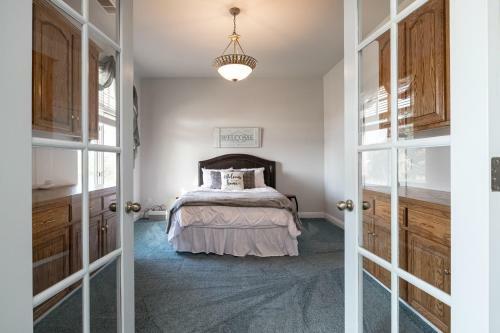 80acre Mountainretreat W/pool/spa Byyosemite 14ppl