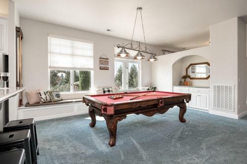 80acre Mountainretreat W/pool/spa Byyosemite 14ppl