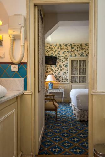 Hotel Ch�teau De Courcelles