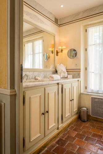 Hotel Ch�teau De Courcelles